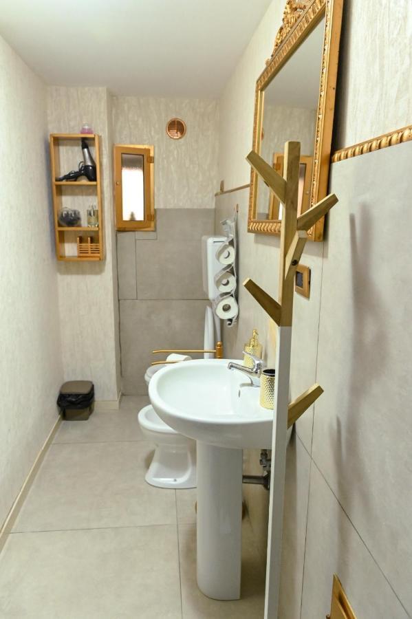 شقة The Nest Of Envy باري المظهر الخارجي الصورة